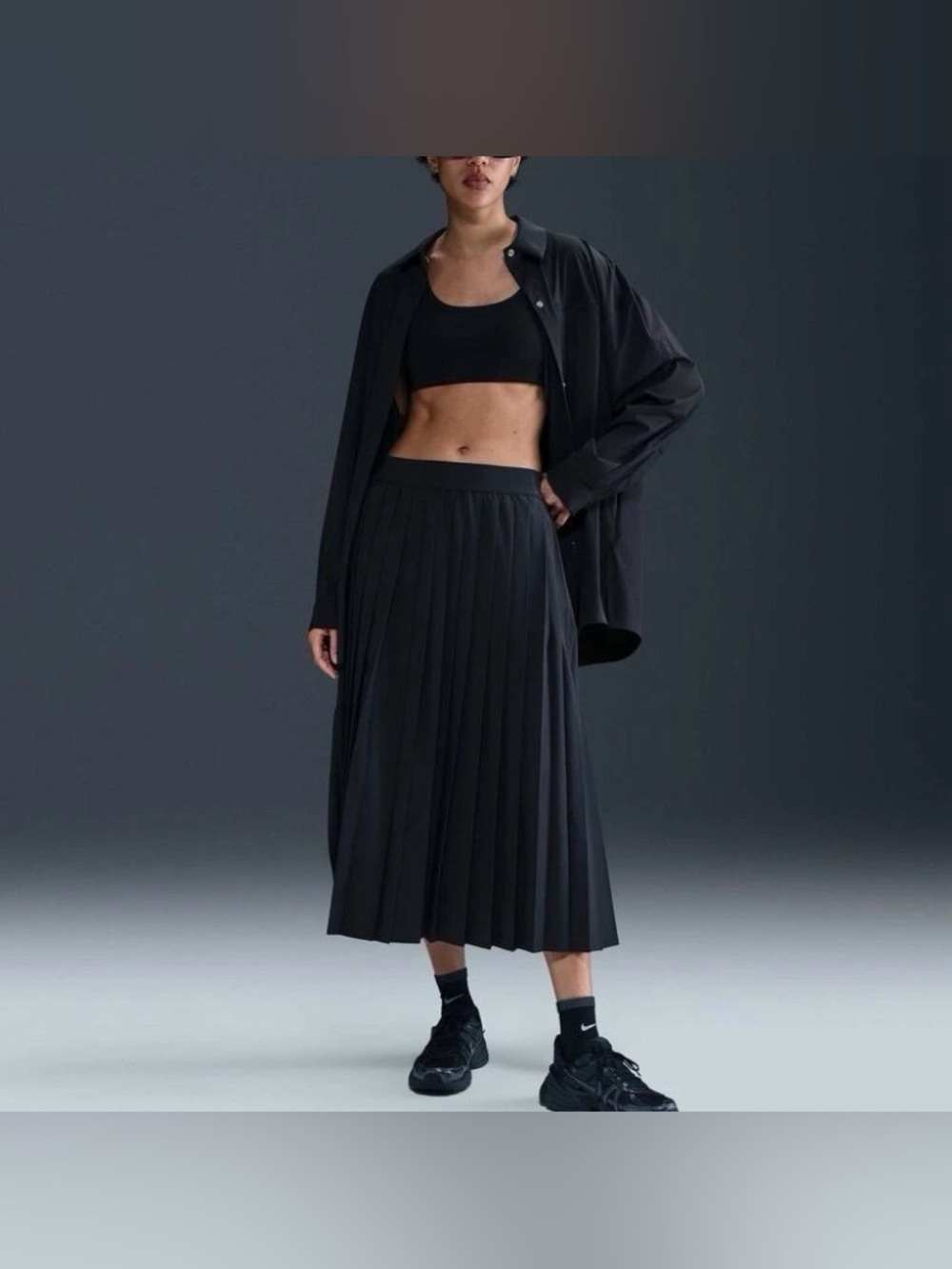 Nike
24.7 PerfectStretch Dri-
FIT Pleated Skirt
Like new